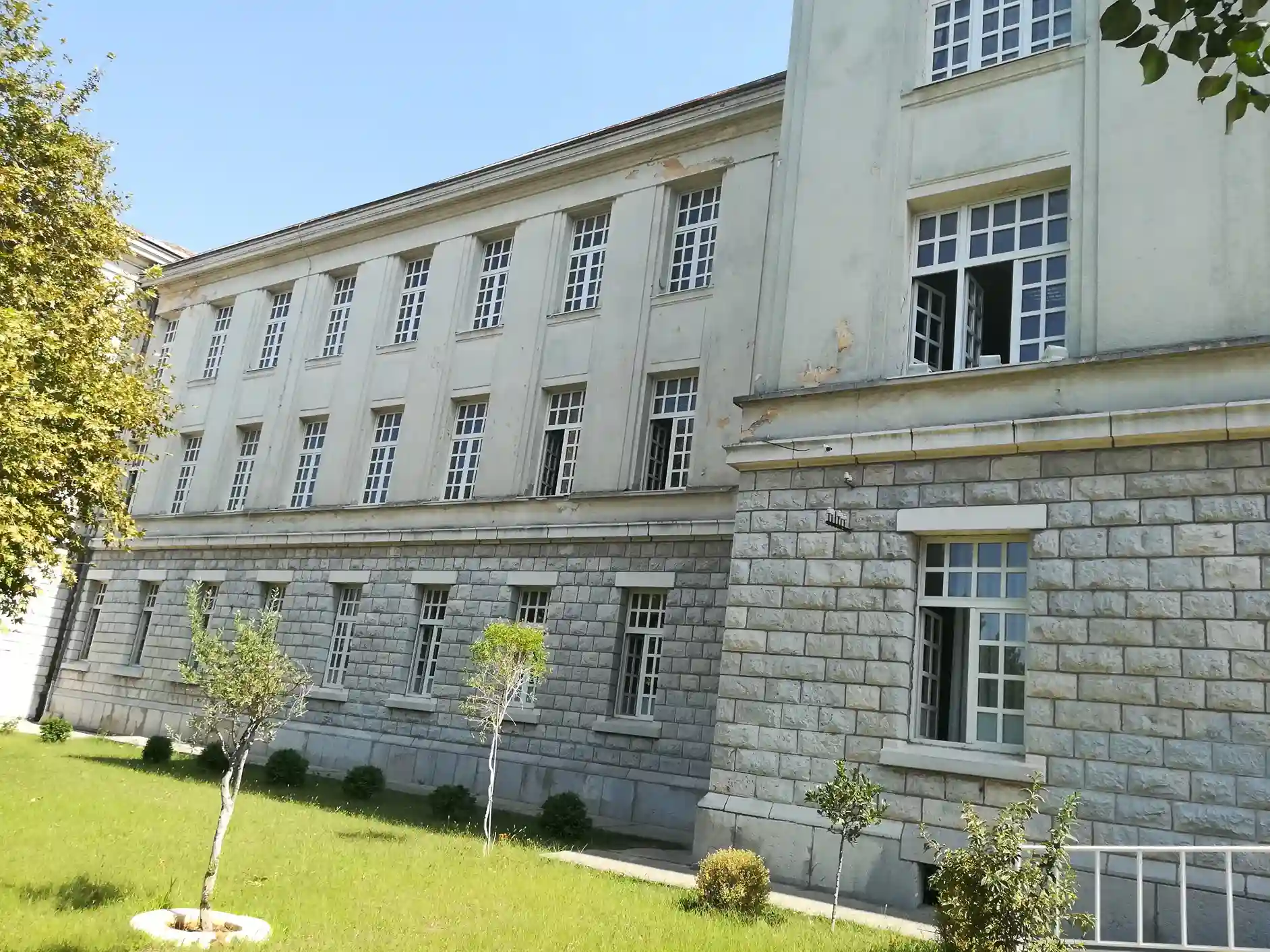gimnazija pocetno stanje (3)