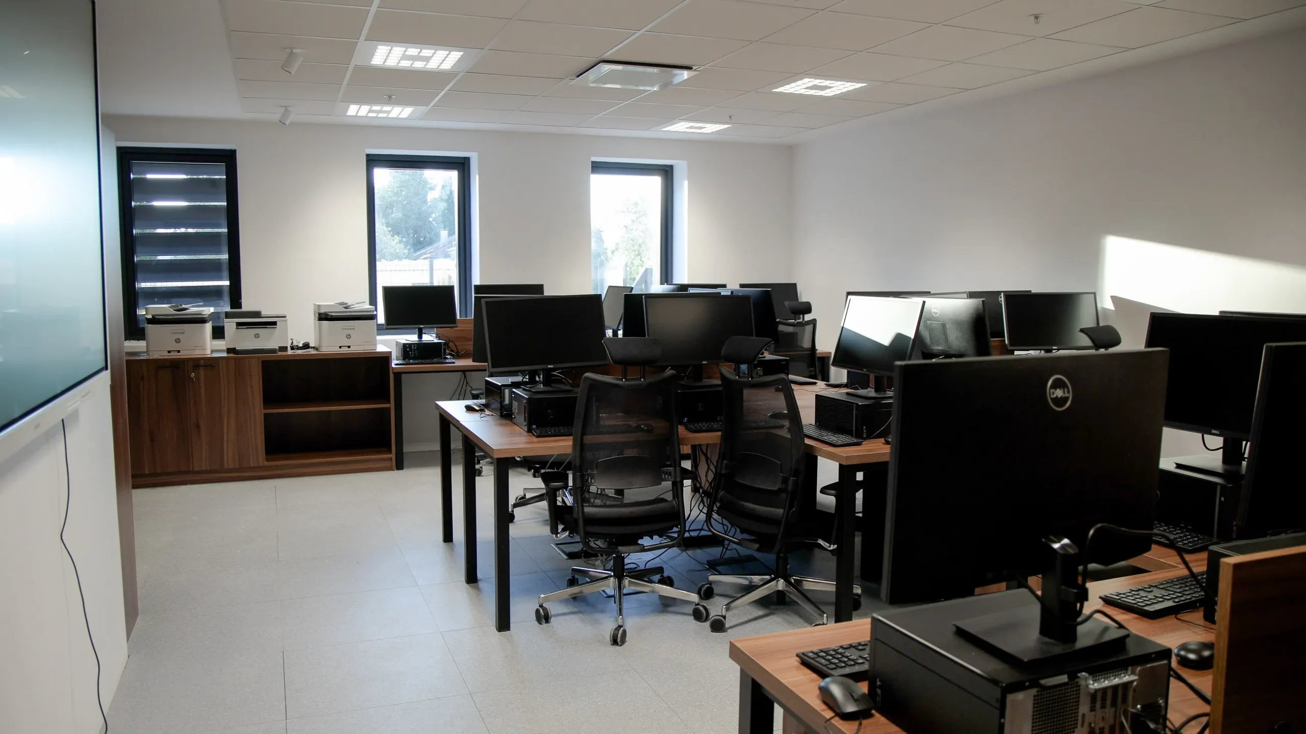 igp_fidija_Zgrada_Mornarice_Bar-13_