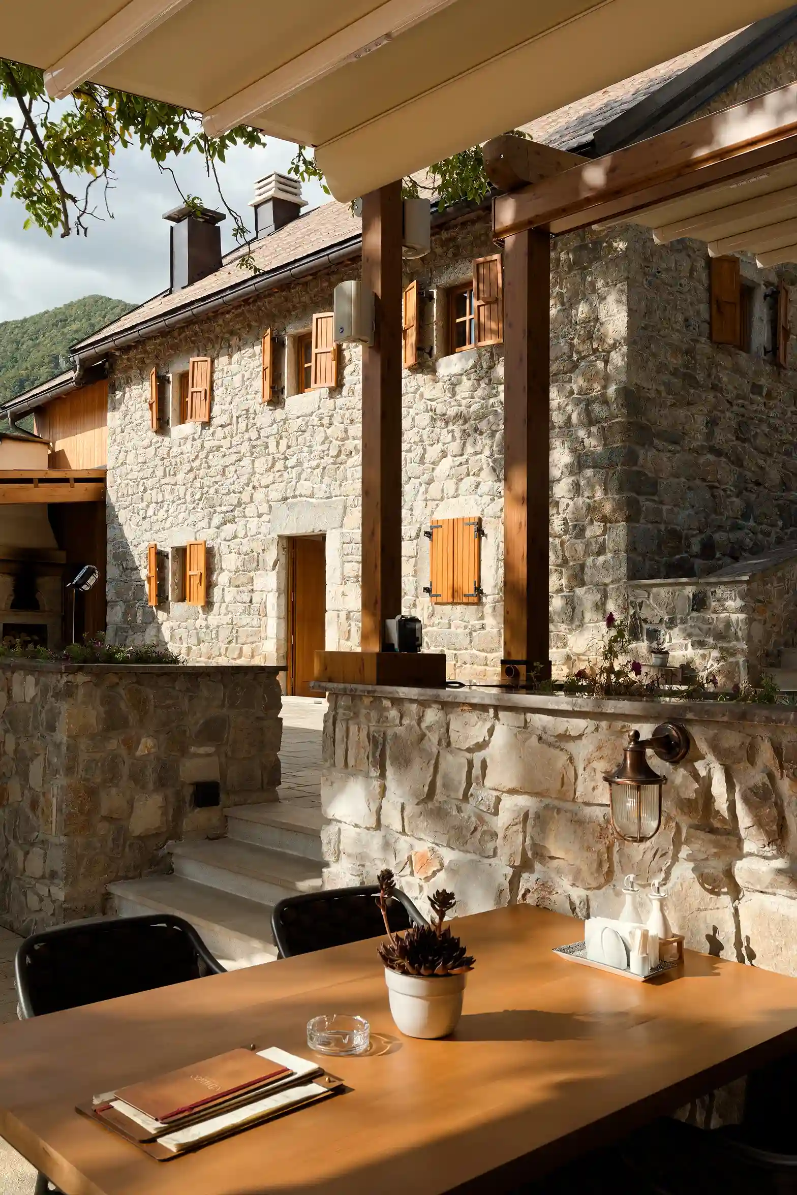 restoran socica pluzine (1)